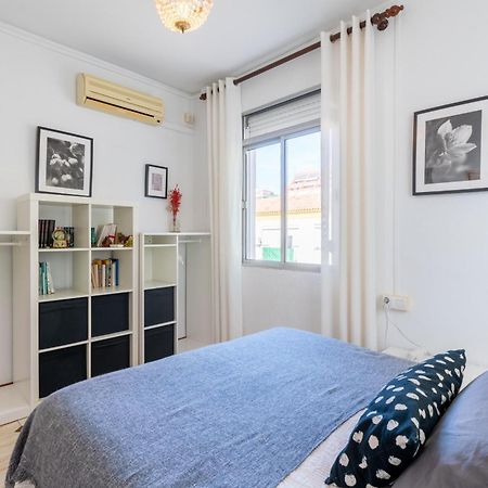 Apartamento Triana Los Remedios Seville Exterior photo