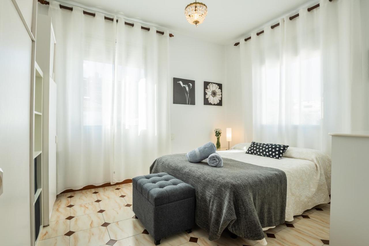 Apartamento Triana Los Remedios Seville Exterior photo
