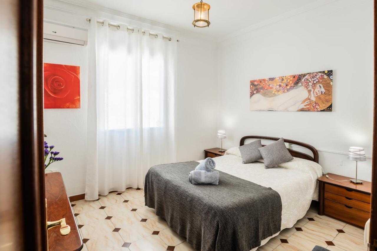 Apartamento Triana Los Remedios Seville Exterior photo